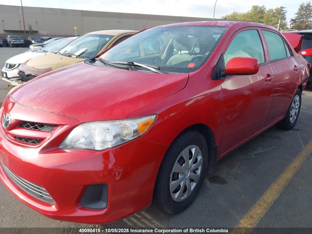 40090415 :رقم المزاد ، 2T1BU4EE6BC742422 vin ، 2011 Toyota Corolla Ce مزاد بيع