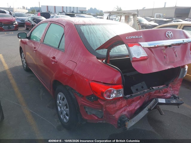 40090415 :رقم المزاد ، 2T1BU4EE6BC742422 vin ، 2011 Toyota Corolla Ce مزاد بيع