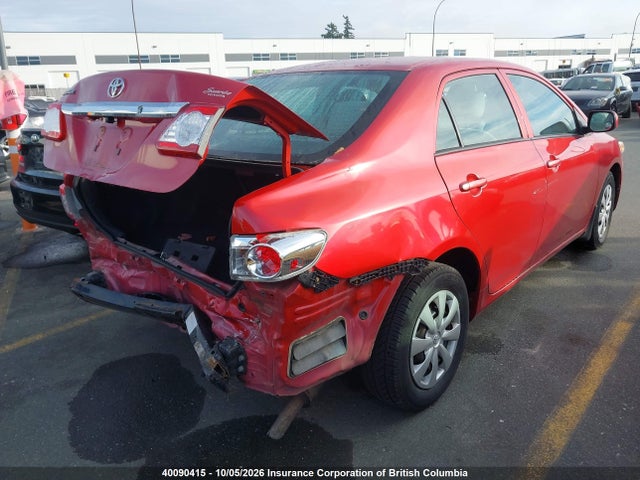40090415 :رقم المزاد ، 2T1BU4EE6BC742422 vin ، 2011 Toyota Corolla Ce مزاد بيع