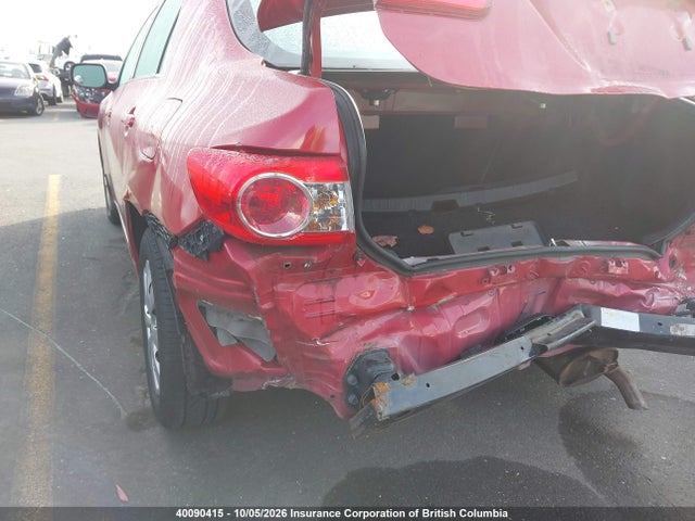 40090415 :رقم المزاد ، 2T1BU4EE6BC742422 vin ، 2011 Toyota Corolla Ce مزاد بيع