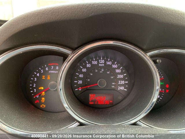 Продажа на аукционе авто 2012 Kia Sorento Lx, vin: 5XYKTCA69CG261680, номер лота: 40090441
