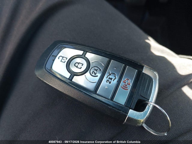 40087943 :رقم المزاد ، 2FMPK4K97KBC52028 vin ، 2019 Ford Edge Titanium مزاد بيع