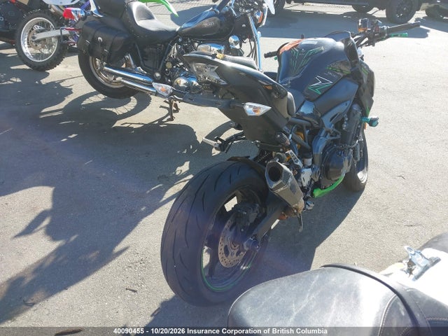 Kawasaki Zr900 M 2023 ML5ZRDM12PDA61891 Image 4