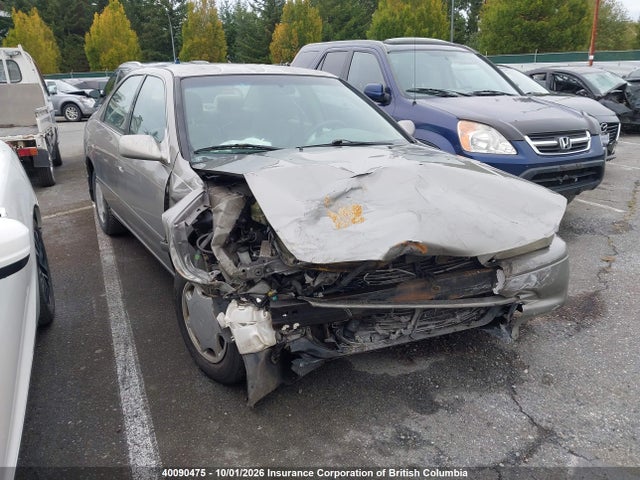 Продажа на аукционе авто 2000 Toyota Camry, vin: JT2BG22K0Y0384560, номер лота: 40090475