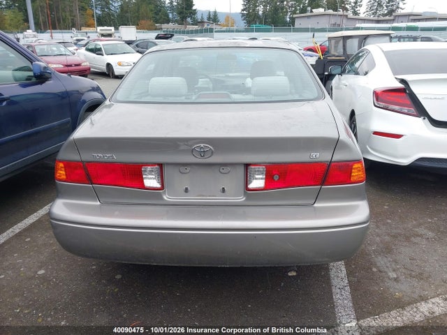 40090475 :رقم المزاد ، JT2BG22K0Y0384560 vin ، 2000 Toyota Camry مزاد بيع