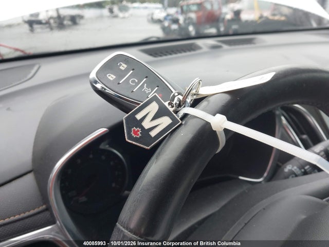 Продажа на аукционе авто 2018 Chevrolet Equinox Premier, vin: 2GNAXVEV1J6190554, номер лота: 40085993