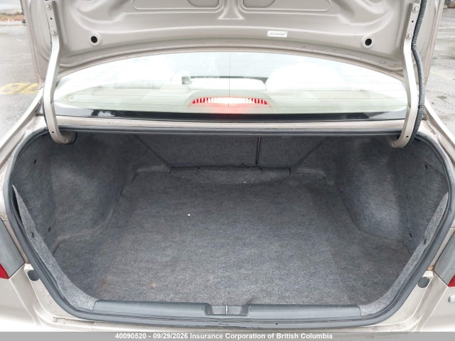 2001 Honda Civic მანქანა იყიდება აუქციონზე, vin: 2HGES16601H930870, აუქციონის ნომერი: 40090520