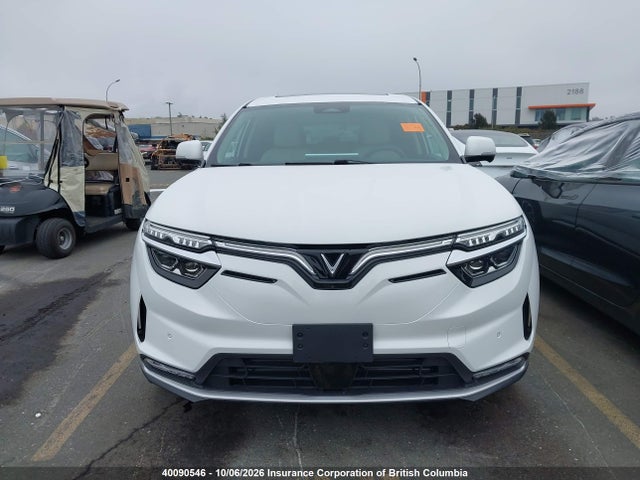 Продажа на аукционе авто 2023 Vinfast Vf 8 Plus, vin: RLLV1AFB1PH004173, номер лота: 40090546