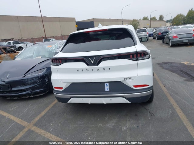 Продажа на аукционе авто 2023 Vinfast Vf 8 Plus, vin: RLLV1AFB1PH004173, номер лота: 40090546