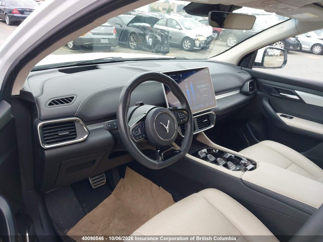 Продажа на аукционе авто 2023 Vinfast Vf 8 Plus, vin: RLLV1AFB1PH004173, номер лота: 40090546