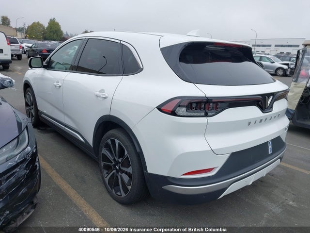 Продажа на аукционе авто 2023 Vinfast Vf 8 Plus, vin: RLLV1AFB1PH004173, номер лота: 40090546