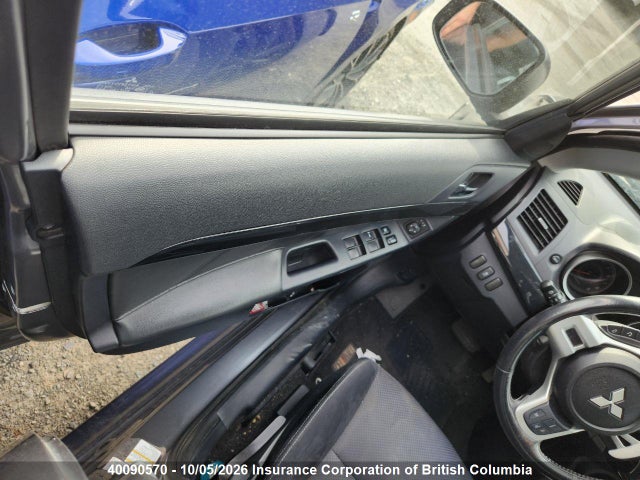 40090570 :رقم المزاد ، JA32V6FV5FU603204 vin ، 2015 Mitsubishi Lancer Ralliart مزاد بيع