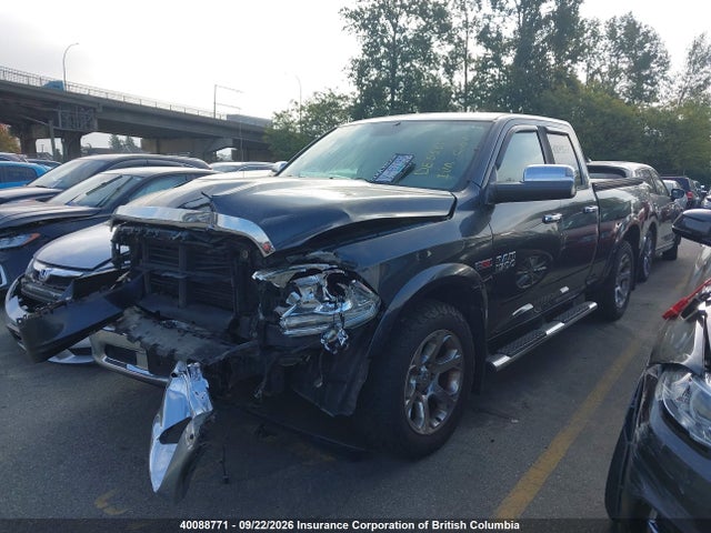 40088771 :رقم المزاد ، 1C6RR7JM7FS711187 vin ، 2015 Ram 1500 Laramie مزاد بيع