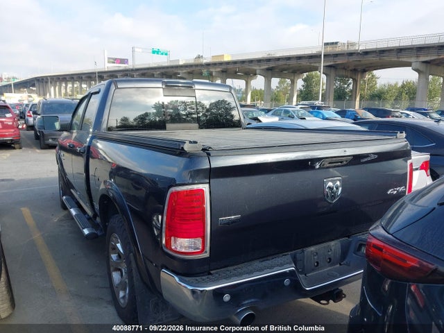 40088771 :رقم المزاد ، 1C6RR7JM7FS711187 vin ، 2015 Ram 1500 Laramie مزاد بيع