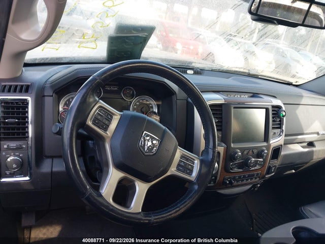 40088771 :رقم المزاد ، 1C6RR7JM7FS711187 vin ، 2015 Ram 1500 Laramie مزاد بيع