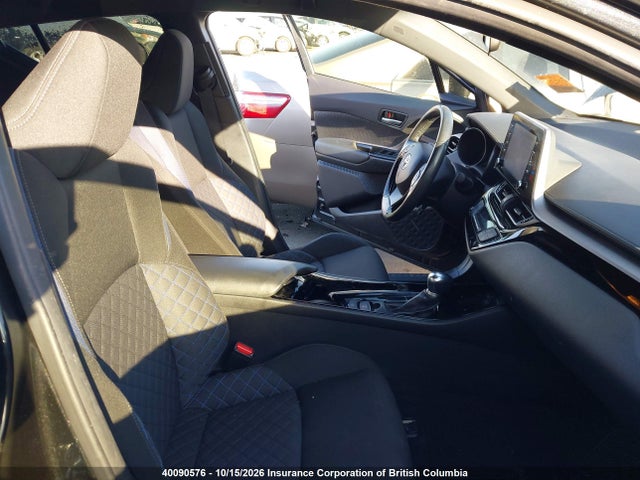 JTNKHMBX7M1128637 Toyota C-HR