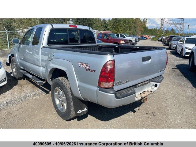 40090605 :رقم المزاد ، 5TEUU42N85Z070438 vin ، 2005 Toyota Tacoma Access Cab مزاد بيع