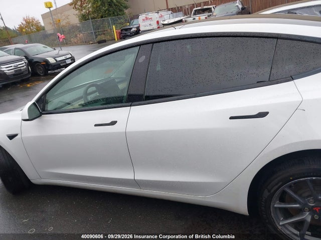 Tesla MODEL 3 2022 5YJ3E1EAXNF318349 Image 15