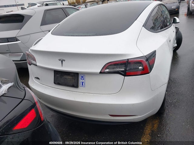 Tesla MODEL 3 2022 5YJ3E1EAXNF318349 Image 17