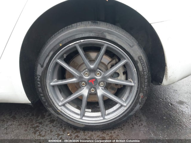 Tesla MODEL 3 2022 5YJ3E1EAXNF318349 Image 22