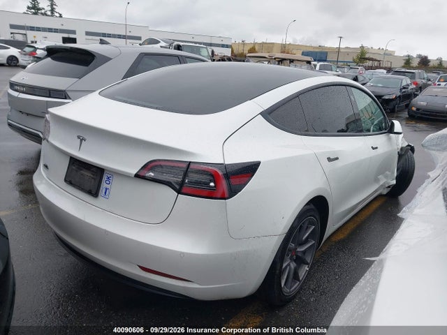 Tesla MODEL 3 2022 5YJ3E1EAXNF318349 Image 4