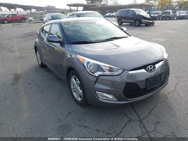 2013 Hyundai Veloster მანქანა იყიდება აუქციონზე, vin: KMHTC6ADXDU087103, აუქციონის ნომერი: 40090631