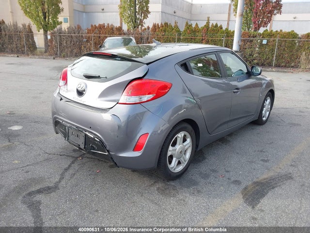 2013 Hyundai Veloster მანქანა იყიდება აუქციონზე, vin: KMHTC6ADXDU087103, აუქციონის ნომერი: 40090631
