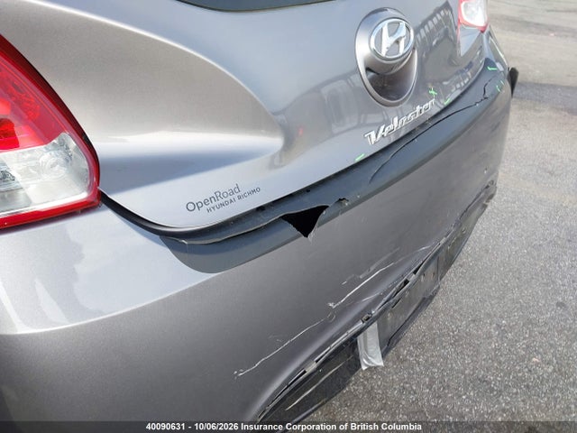 2013 Hyundai Veloster მანქანა იყიდება აუქციონზე, vin: KMHTC6ADXDU087103, აუქციონის ნომერი: 40090631
