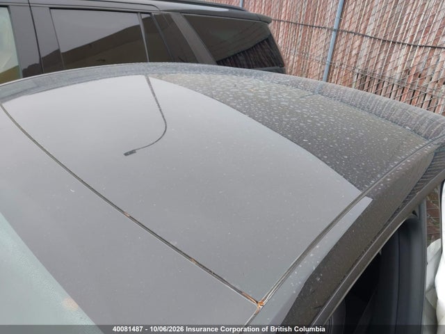 Tesla Model Y Standard Range 2026 XP7YGDFD0TB870321 Image 22