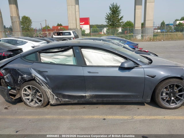 5YJ3E1EA9PF411530 Tesla MODEL 3