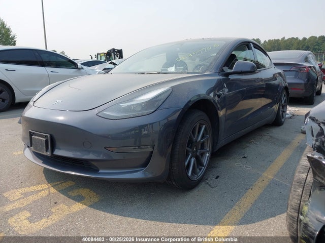 5YJ3E1EA9PF411530 Tesla MODEL 3