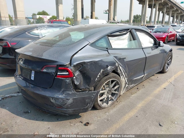5YJ3E1EA9PF411530 Tesla MODEL 3