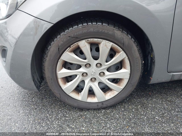 2013 Hyundai Elantra Gl მანქანა იყიდება აუქციონზე, vin: 5NPDH4AE2DH209129, აუქციონის ნომერი: 40090649