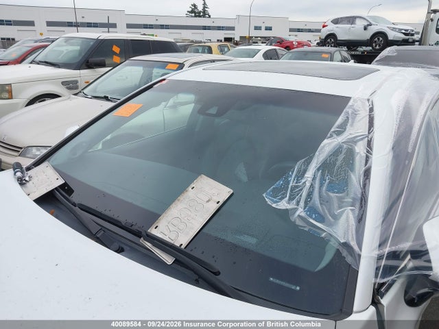 40089584 :رقم المزاد ، 4T1B21HK6JU001528 vin ، 2018 Toyota Camry Hybrid/le/xle/se مزاد بيع