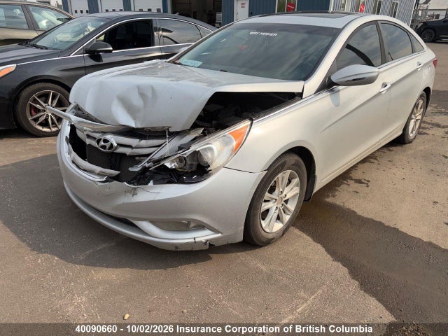 40090660 :رقم المزاد ، 5NPEB4AC4BH205567 vin ، 2011 Hyundai Sonata Gls مزاد بيع