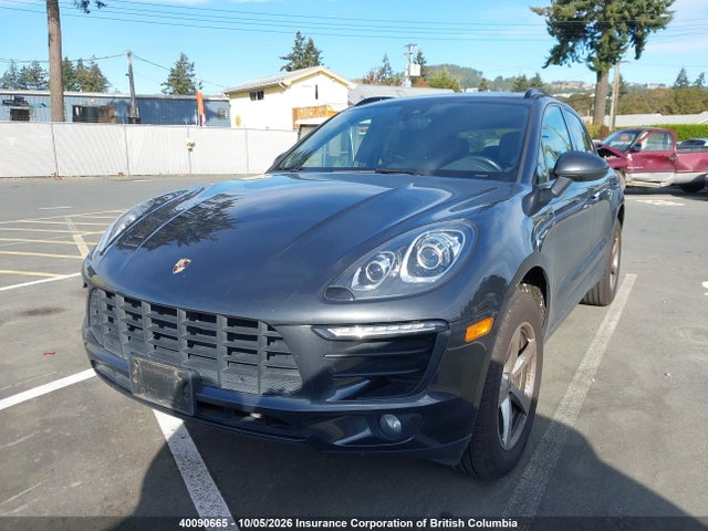Porsche Macan 2017 WP1AA2A57HLB82442 Image 2