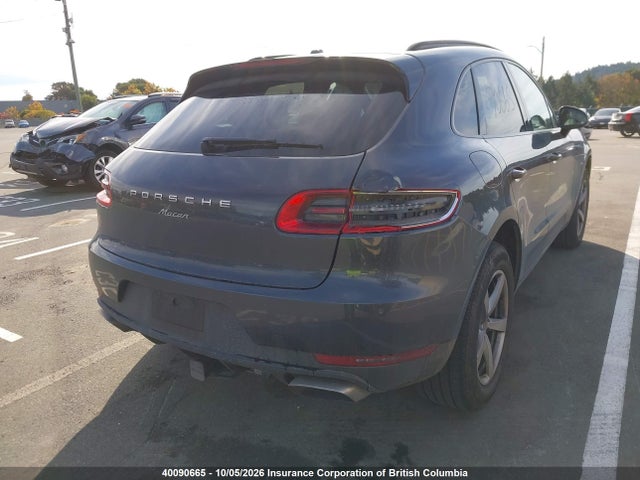 Porsche Macan 2017 WP1AA2A57HLB82442 Image 4