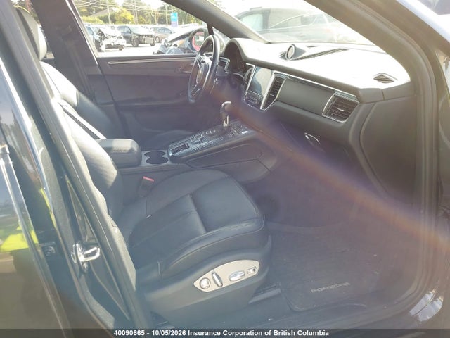 Porsche Macan 2017 WP1AA2A57HLB82442 Image 5