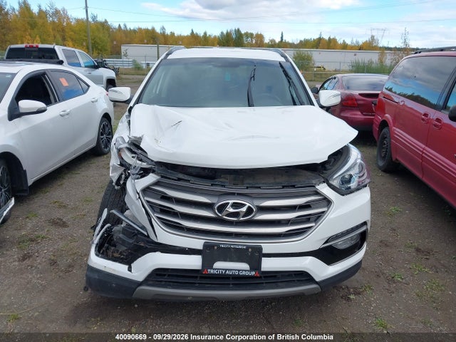 Продаж на аукціоні авто 2018 Hyundai Santa Fe Sport, vin: 5XYZUDLB8JG517610, номер лоту: 40090669