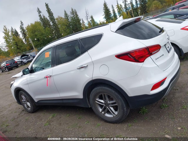 Продаж на аукціоні авто 2018 Hyundai Santa Fe Sport, vin: 5XYZUDLB8JG517610, номер лоту: 40090669