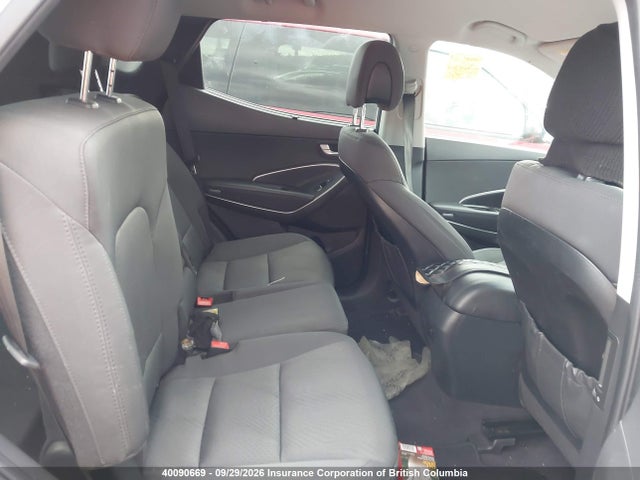 Продаж на аукціоні авто 2018 Hyundai Santa Fe Sport, vin: 5XYZUDLB8JG517610, номер лоту: 40090669