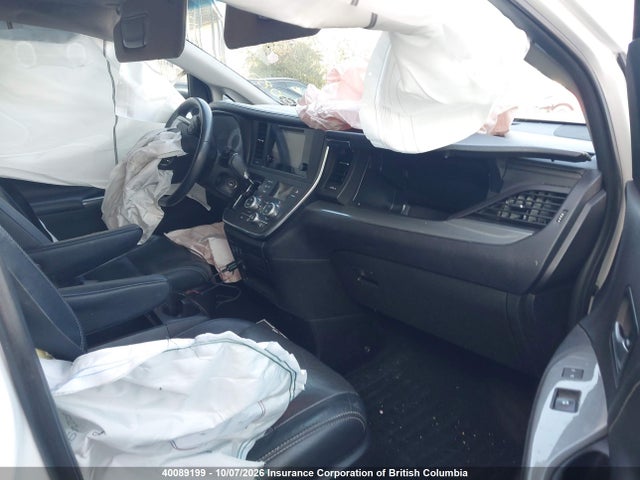 Aukcja sprzedaży 2017 Toyota Sienna Se, vin: 5TDXZ3DC1HS863652, numer aukcji: 40089199