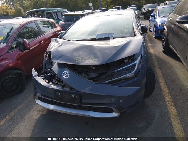 40088911 :رقم المزاد ، JTDACACU2R3020570 vin ، 2024 Toyota Prius Prime Se/xse/xse Premium مزاد بيع