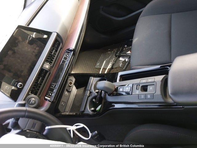 40088911 :رقم المزاد ، JTDACACU2R3020570 vin ، 2024 Toyota Prius Prime Se/xse/xse Premium مزاد بيع