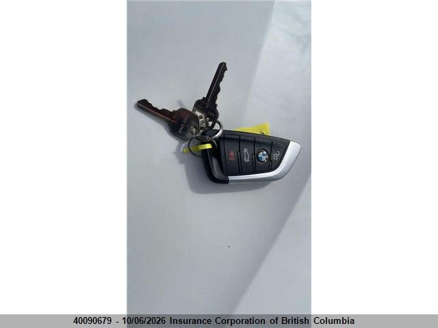 40090679 :رقم المزاد ، WBY73AW03PFN77615 vin ، 2023 Bmw I4 مزاد بيع