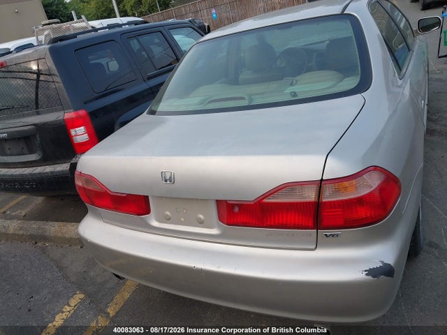 1999 Honda Accord Ex მანქანა იყიდება აუქციონზე, vin: 1HGCG1653XA800170, აუქციონის ნომერი: 40083063