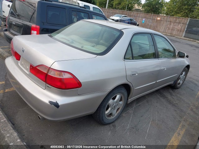 1999 Honda Accord Ex მანქანა იყიდება აუქციონზე, vin: 1HGCG1653XA800170, აუქციონის ნომერი: 40083063