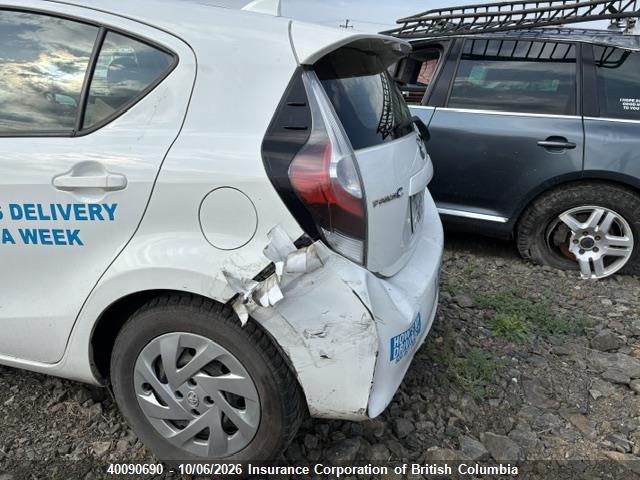 40090690 :رقم المزاد ، JTDKDTB35K1631748 vin ، 2019 Toyota Prius مزاد بيع