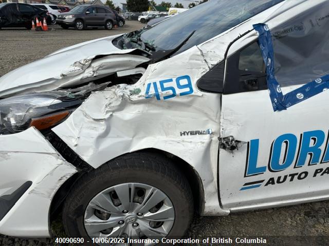40090690 :رقم المزاد ، JTDKDTB35K1631748 vin ، 2019 Toyota Prius مزاد بيع