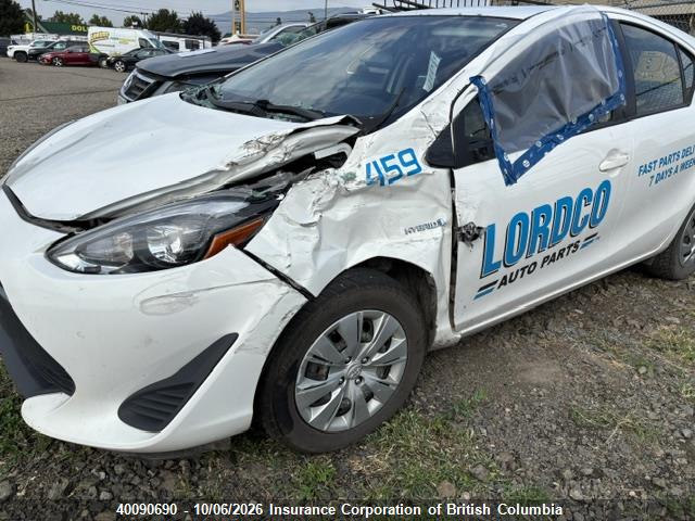 40090690 :رقم المزاد ، JTDKDTB35K1631748 vin ، 2019 Toyota Prius مزاد بيع